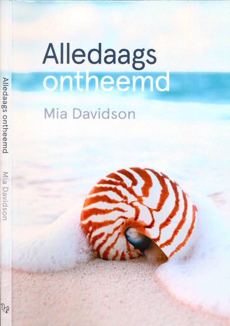 Davidson, Mia - Alledaags Ontheemd.
