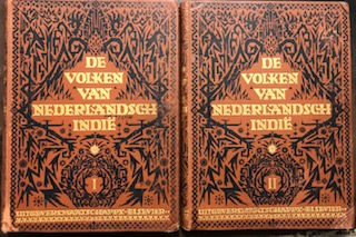 Eerde, Prof.J.C. van - De Volken van Nederlandsch Indi in Monographien.