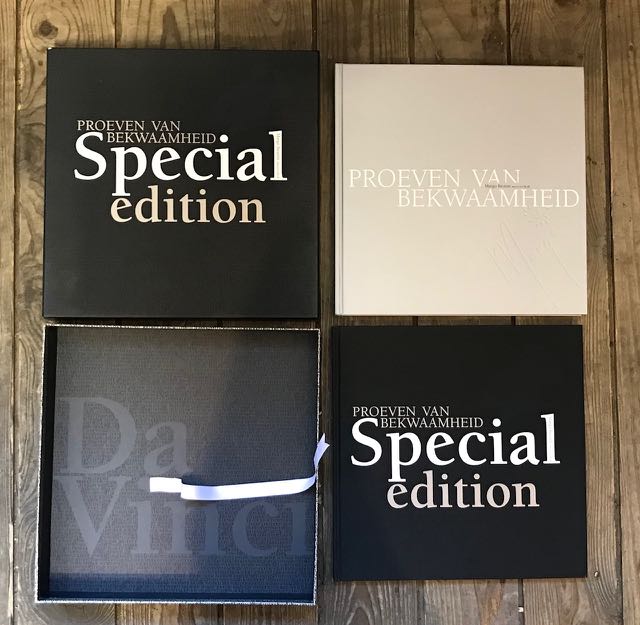 Reuven, Margot - Proeven van Bekwaamheid  Special edition. [2 boeken + DVD in doos].